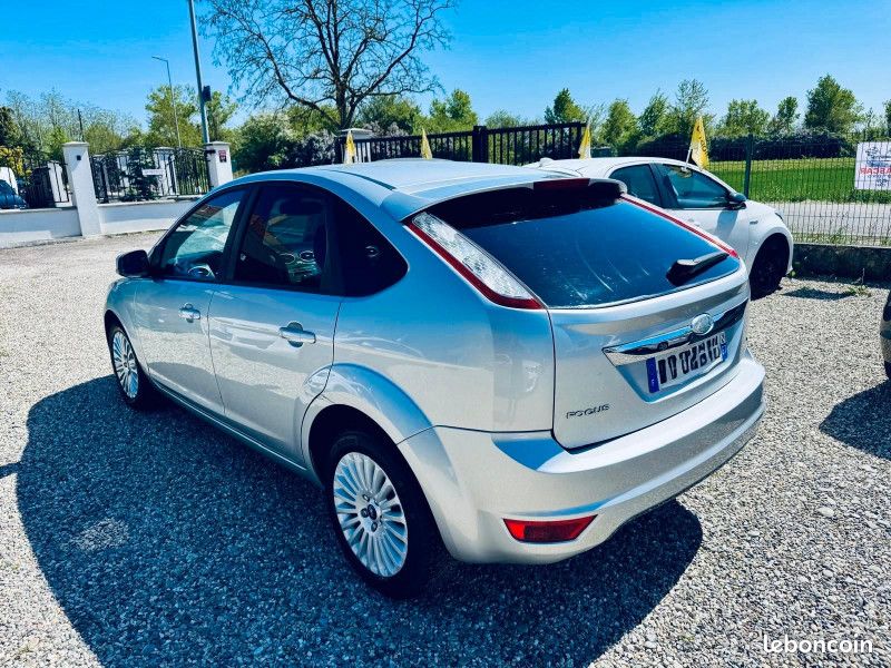 Ford FOCUS 1.8 TDCI 115CH TREND 5P - FINANCEMENT POSSIBLE (image 3)