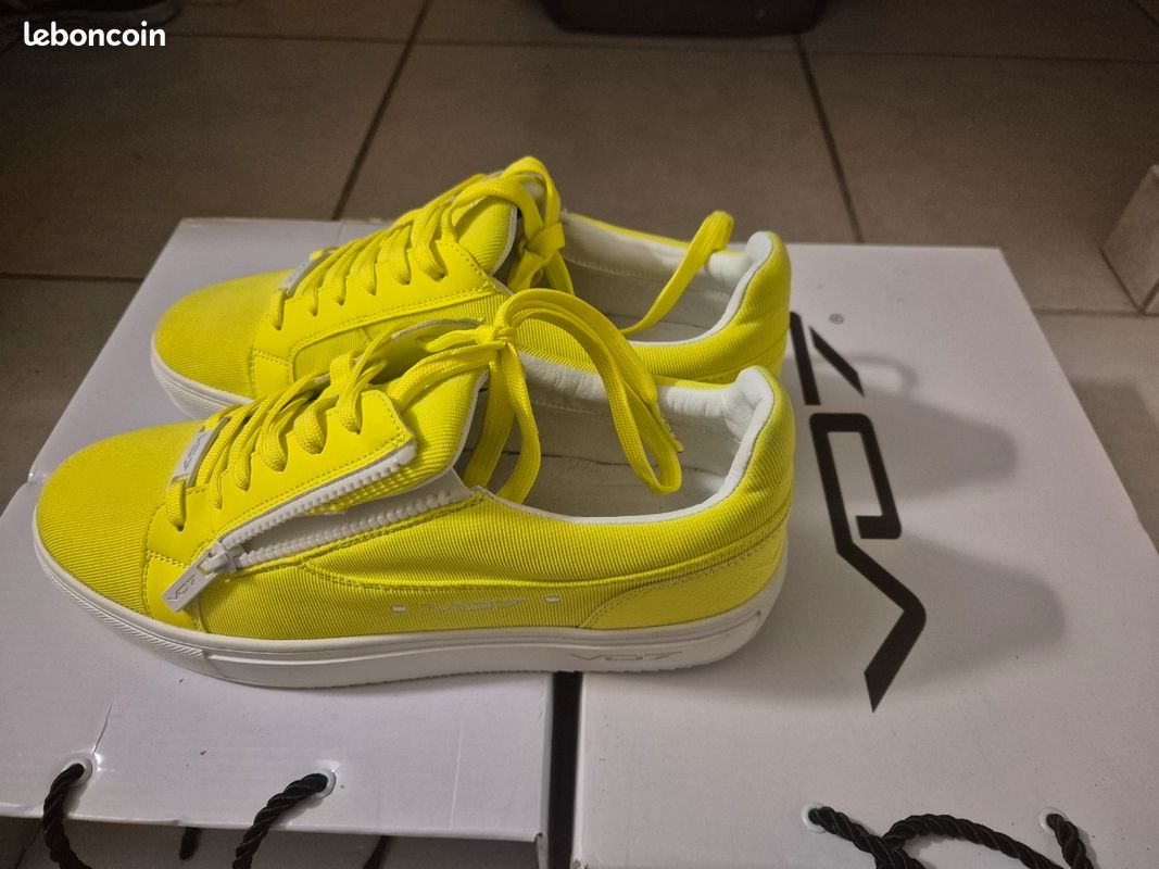 VO7 Roma Fluo t. 43 ( taille petit ) (image 1)