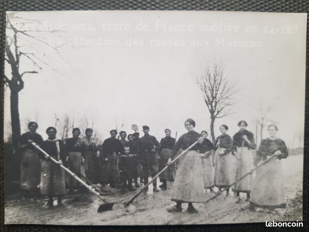 CPA Guerre 14-18 – Occupation D'une Ferme – Carte Photo 1915 (Paris, France)