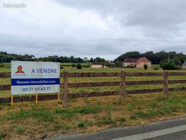 Terrain à bâtir de 1.031 m²