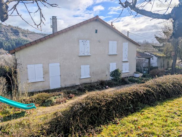 Propriété 6 pièces 112 m²