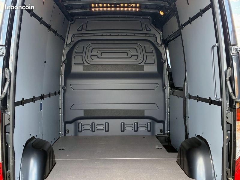 Mercedes Sprinter 317 CDI 37S 12m3 BVA 170ch PRO 49900HT (image 10)