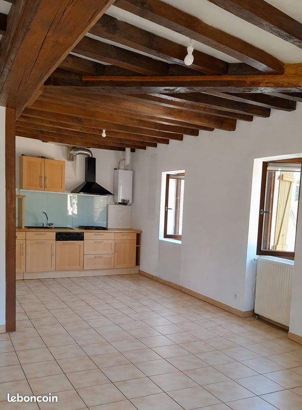Appartement 3 pièces 77 m² · à Saint-Marcel · 77 m² · 780 €/mois