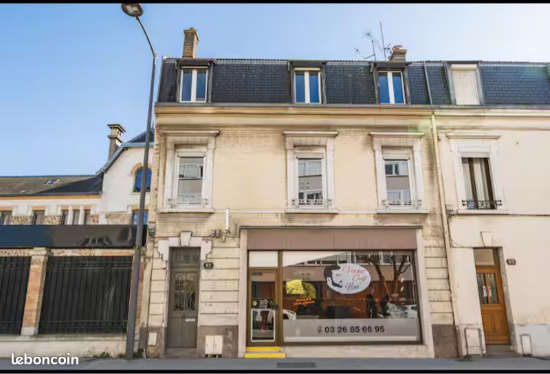 Appartement 7 pièces 136 m² · à Reims · 136 m² · 360 000 €