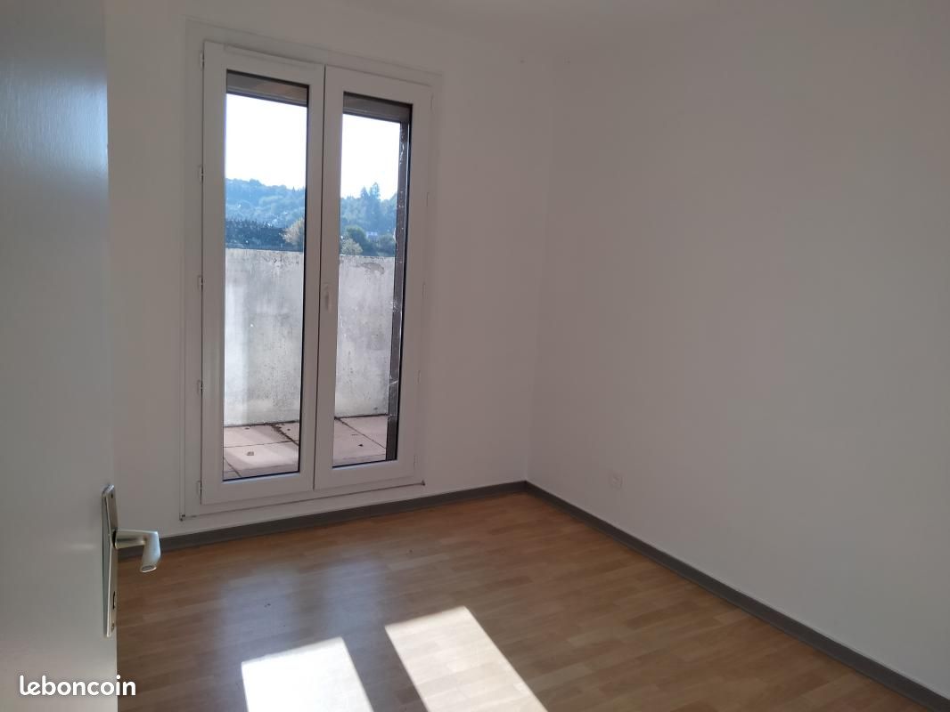 Appartement 3 pièces 73 m² · à Tulle · 73 m² · 498 €/mois