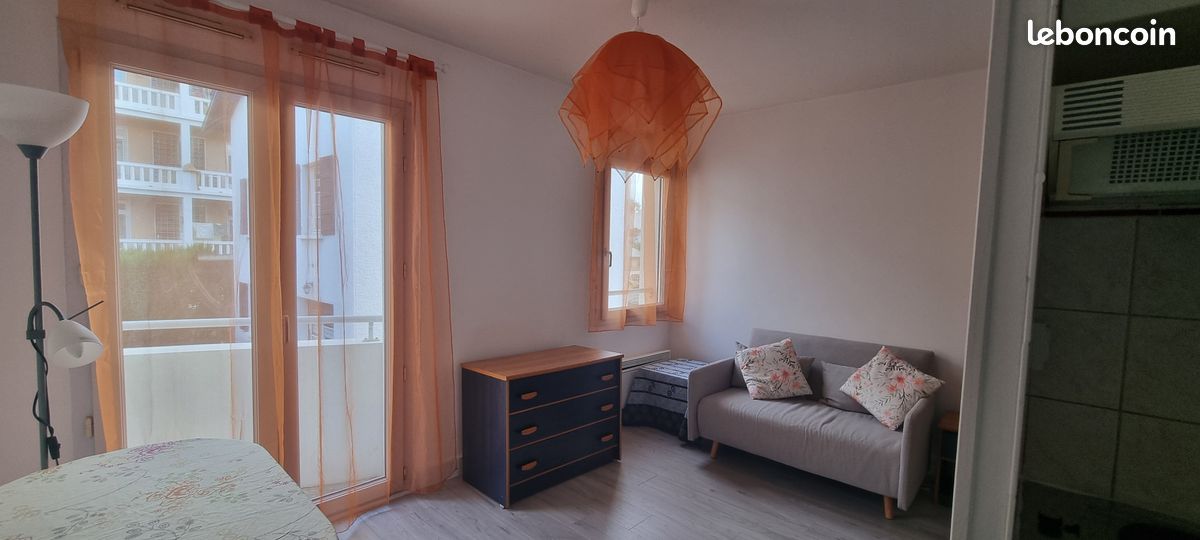 Appartement 1 pièce 27 m² · à Pau · 27 m² · 450 €