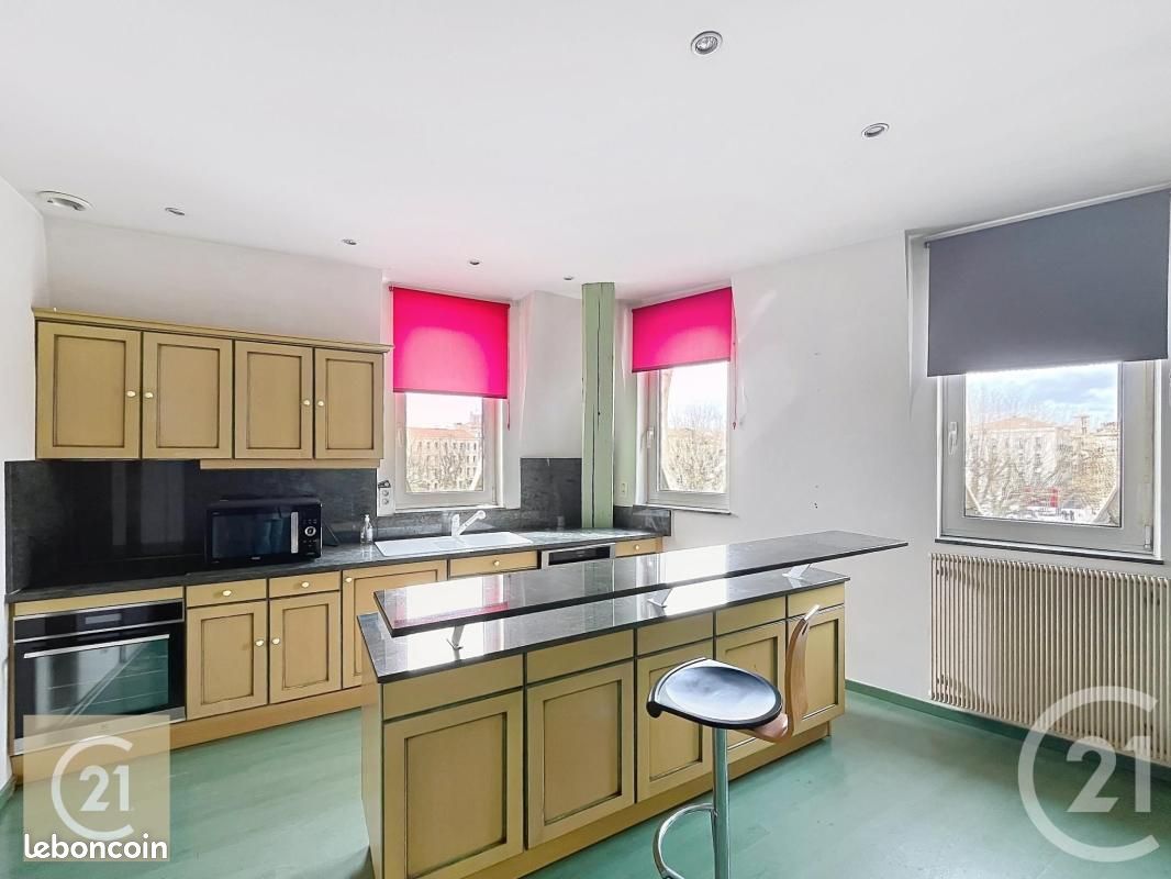 Appartement 5 pièces 130 m² · à Béziers · 130 m² · 926 €/mois