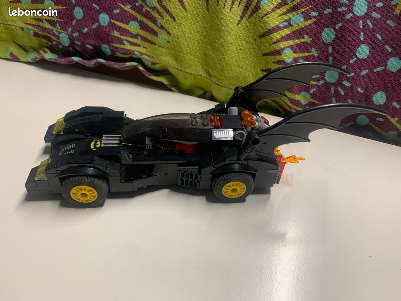 Lego véhicule Batman (image 1)