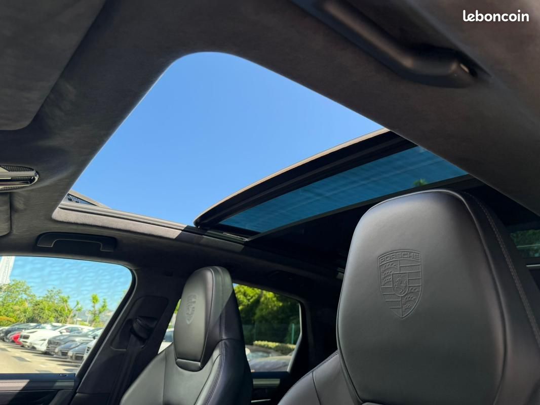 Porsche Cayenne E-Hybrid 3.0 V6 462 ch Tiptronic BVA (image 12)