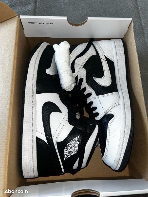 Mid Air Jordan Taille 41 Air Jordan Mid Noir/blanc – Taille 41