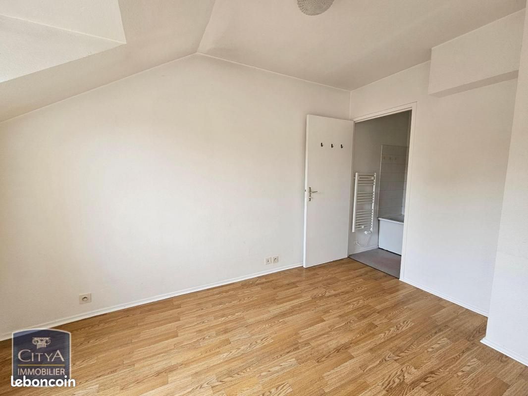 Appartement a louer poitiers - 1 pièce(s) - 25 m2 - Surfyn