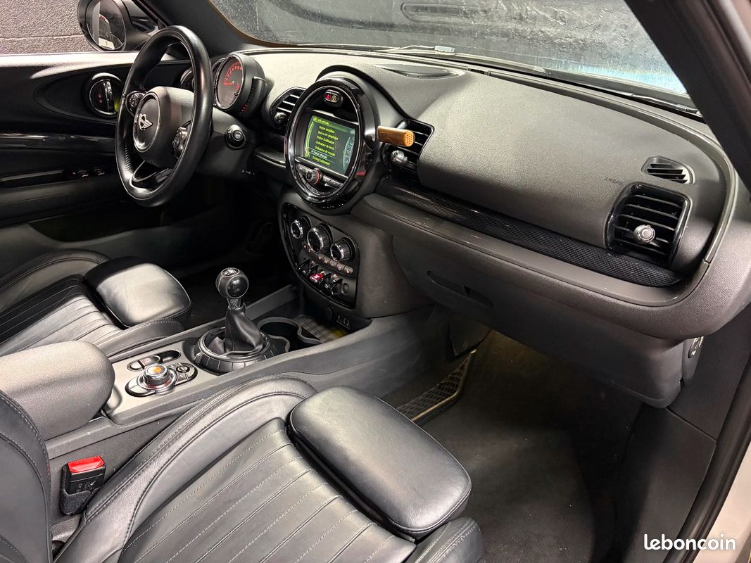 MINI CLUBMAN F54 Cooper SD 190 ch Red Hot Chili | SUIVI COMPLET | TOIT OUVRANT | SIEGES CHAUFFANTS 12580 (image 21)