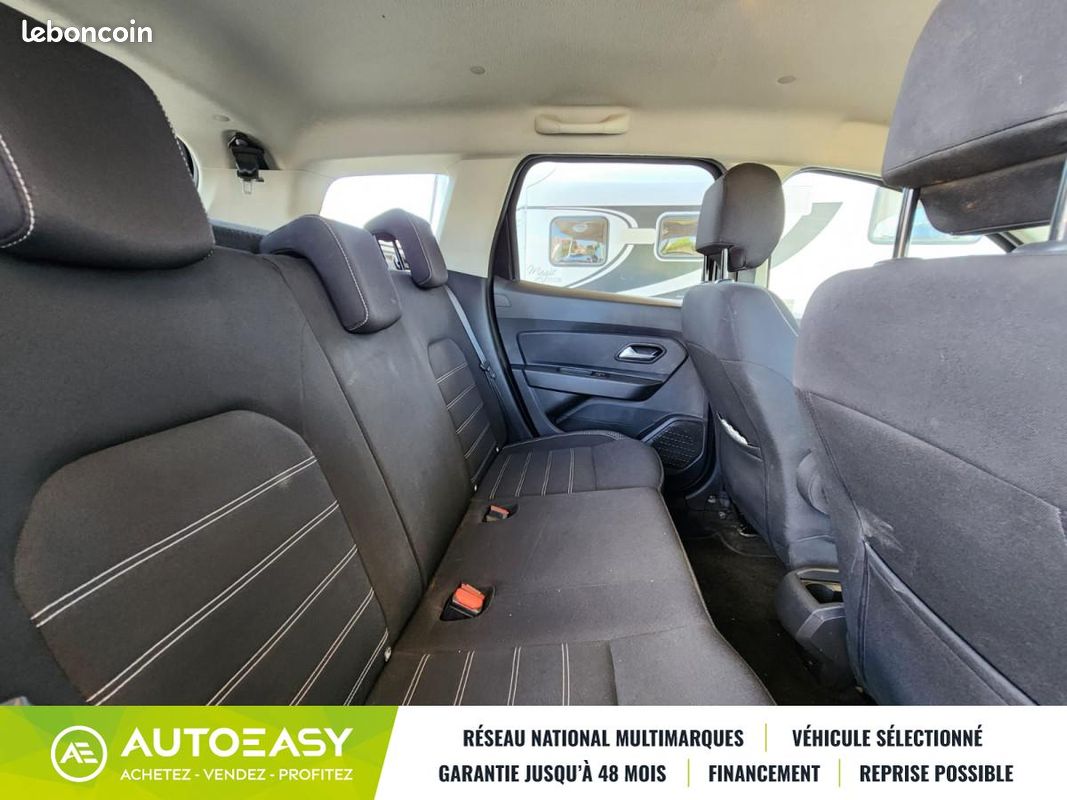 Dacia Duster II 1.5 4x4 115 / FINITION CONFORT / ENTRETIEN SUIVI / GARANTIE 12 MOIS (image 11)