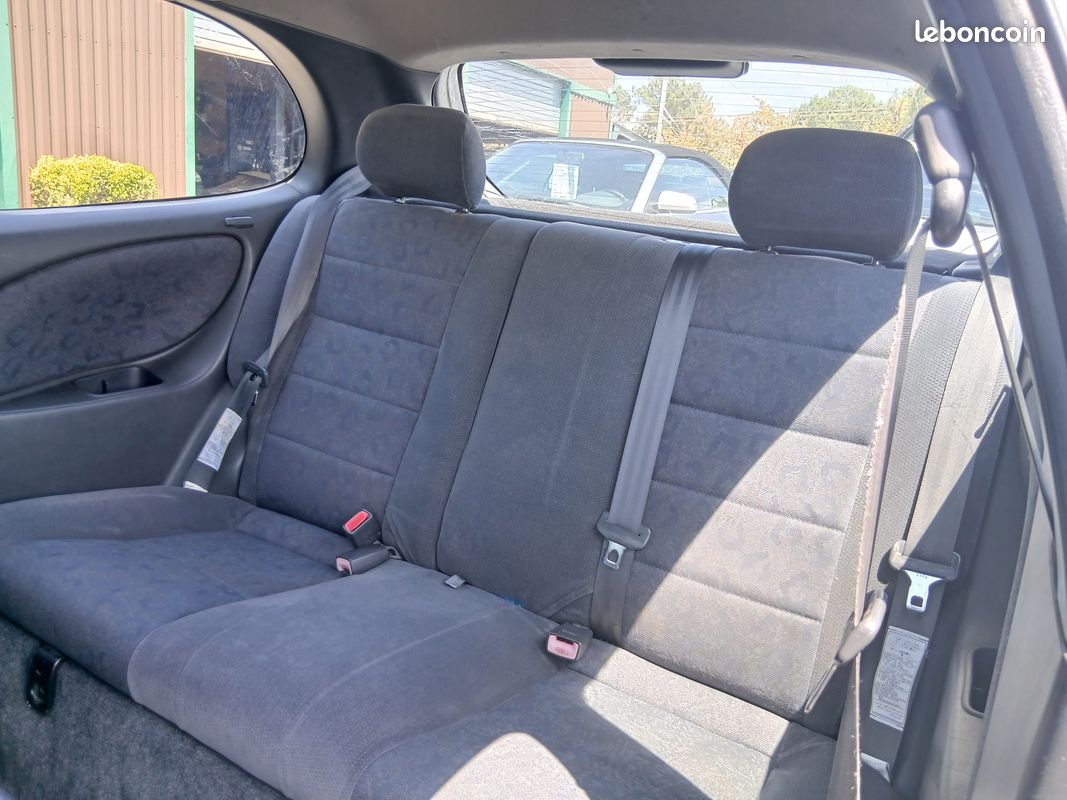 Toyota corolla 1.4l 97ch terra 3p (image 8)