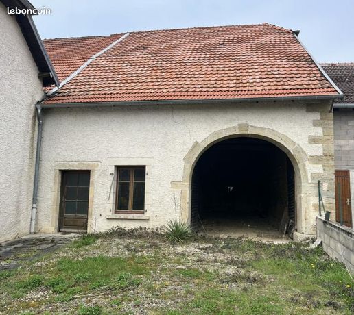 Maison 2 pièces 165 m²