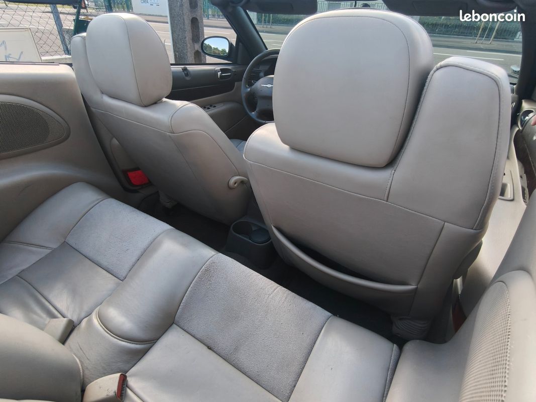 Chrysler sebring cabriolet 2.7 v6 200 ch limited bva / bluetooth (image 25)