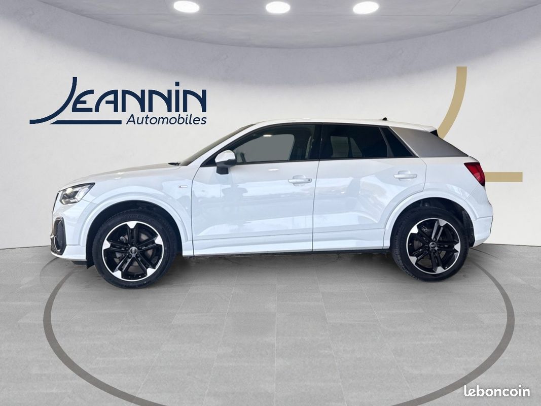 AUDI Q2 35 TFSI 150 S tronic 7 S line (image 2)