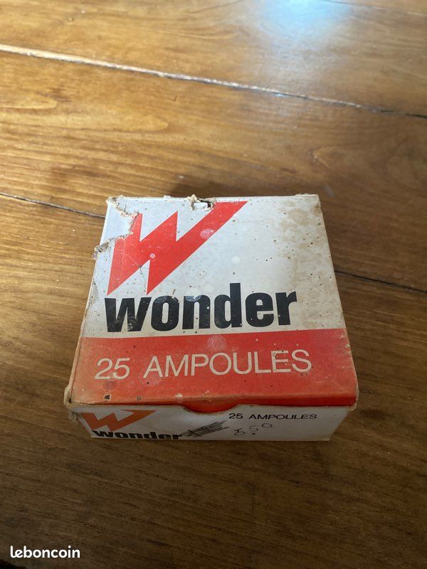 NOS WONDER X1 Ampoule Type Minos 1,2V 0,22A E10 Lampe Solex Mobylette Old Bike EUR 1,80 - FR