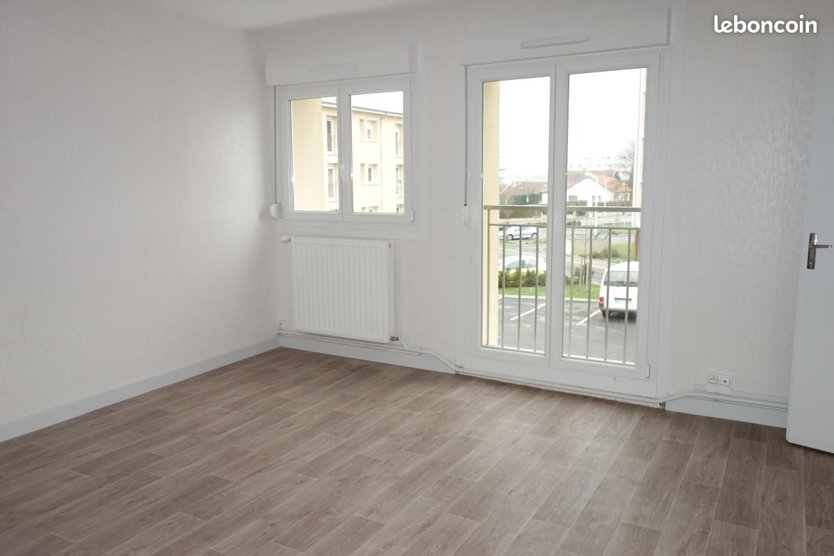 Appartement 4 pièces 69 m² · à Contrexéville · 69 m² · 498 €
