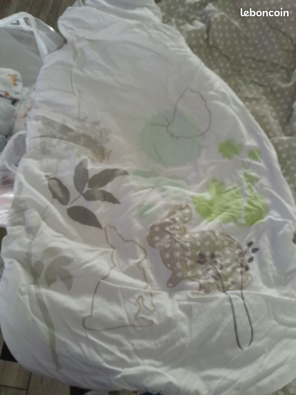 Ensemble gigoteuse,tour de lit et drap (image 2)