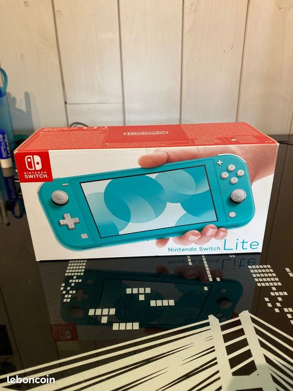 Nintendo Switch Lite + chargeur (image 2)