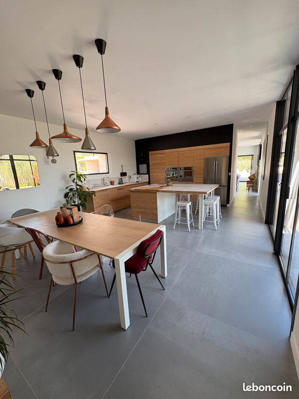 GORDES, VILLA BAMBOU DE 200M2, location saisonnière (image 5)