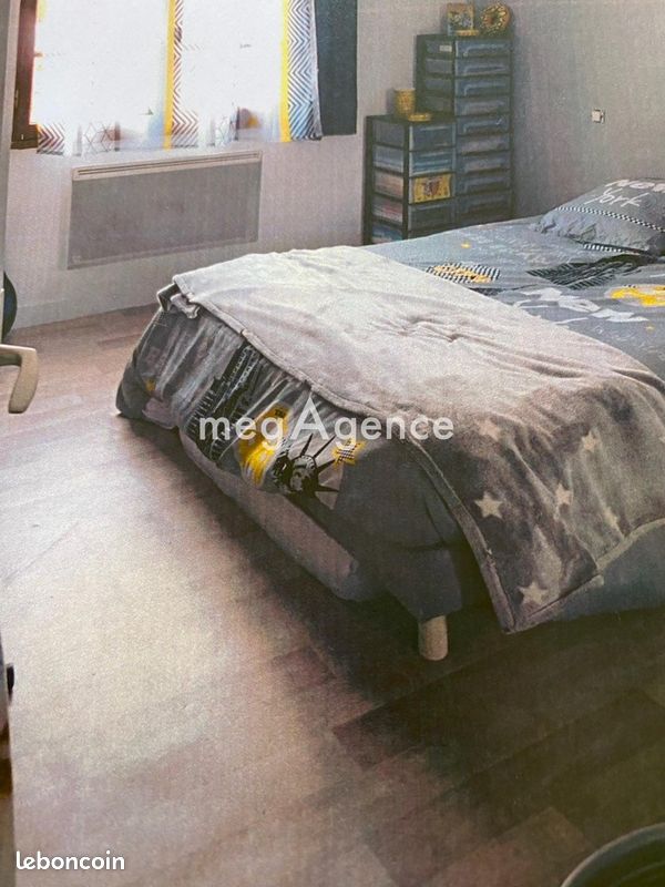 Maison 5 pièces 94 m² - Fontcouverte 17100 (image principale 4)