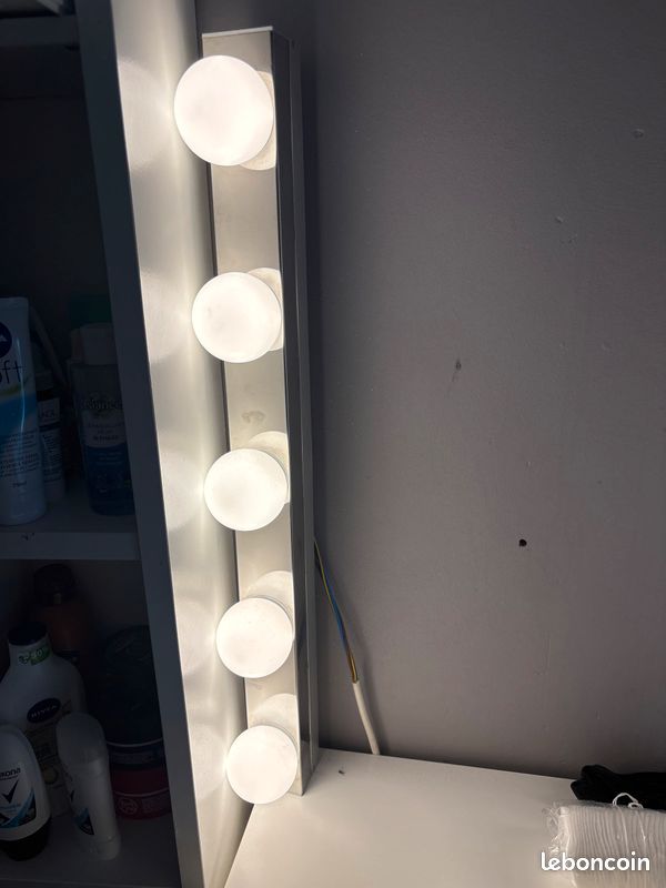 Coiffeuse (image 6)