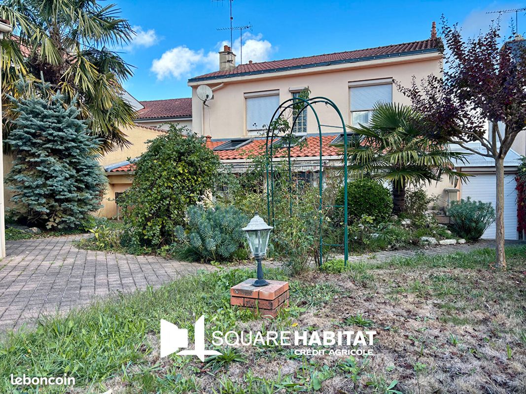 Maison 6 pièces 175 m² · à Sèvremoine · 175 m² · 300 080 €