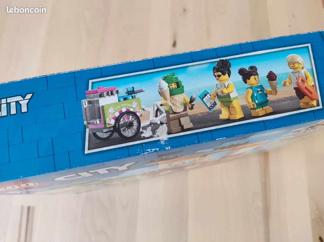 Magnifique Lego Le poste de secours sur la plage - 60328 - Neuf & Scellé (image 3)