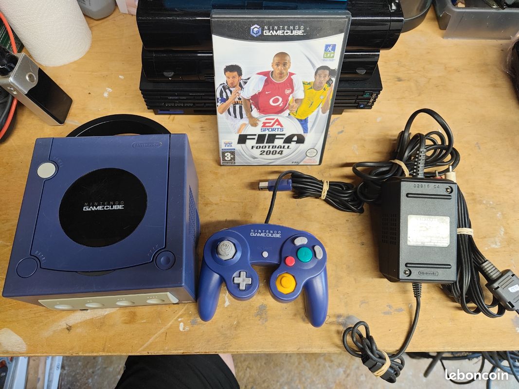 Nintendo GameCube violette (image 4)