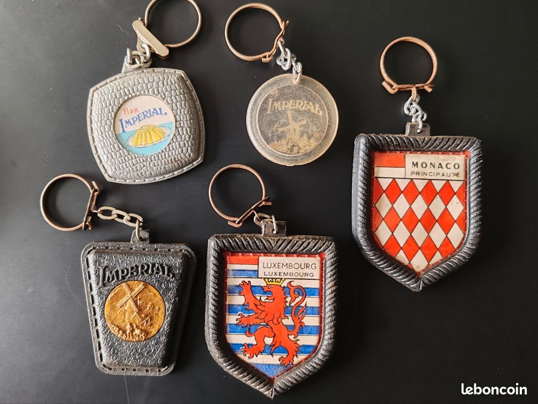 Lot de 5 porte-clés vintage années 50/60 de la marque Impérial (image 1)