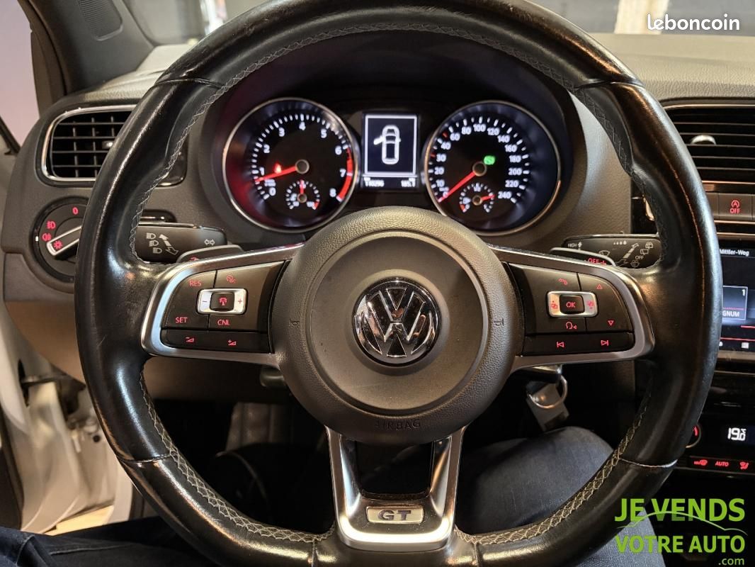 Volkswagen Polo 1.4 TSI 150ch ACT BlueMotion Technology BlueGT DSG7 5p (image 9)