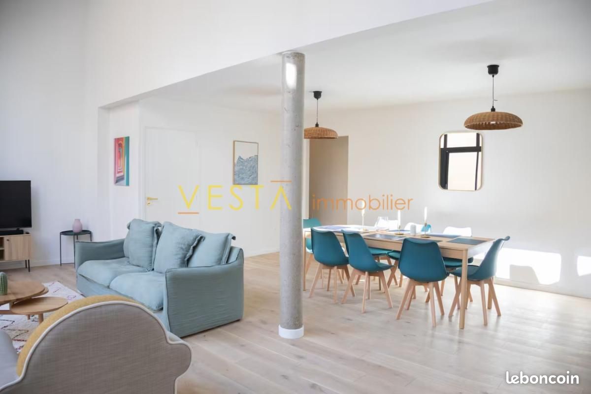Maison 5 pièces 155 m² · à Montreuil · 155 m² · 1 050 000 €