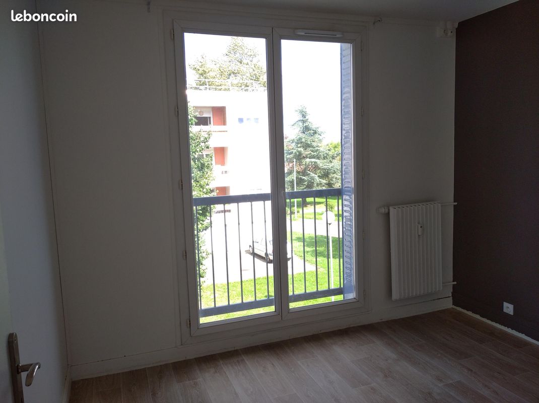 Appartement 4 pièces 74 m² · à Montrevel-en-Bresse · 74 m² · 659 €/mois