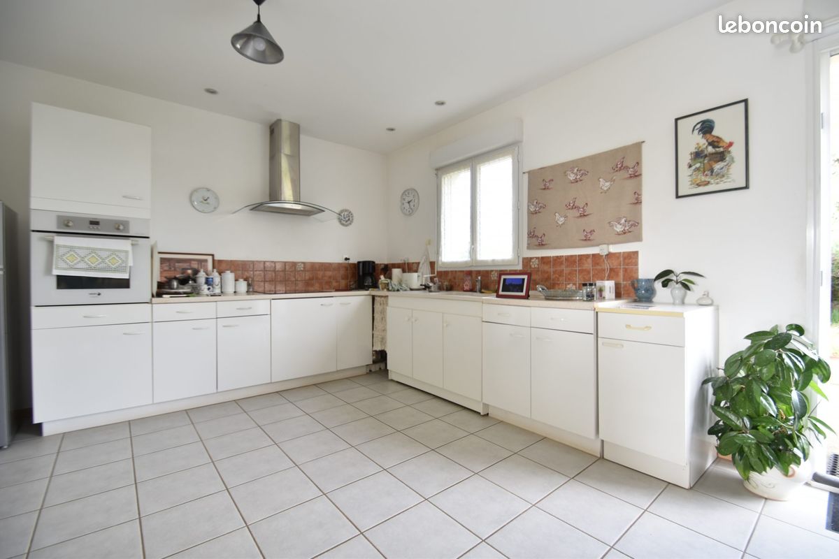 Maison 4 pièces 90 m² · à Tonnay-Charente · 90 m² · 268 000 €