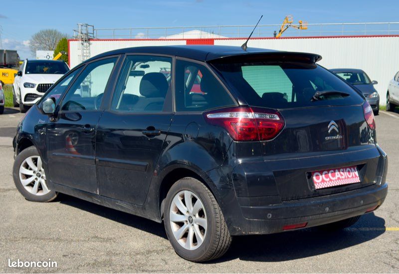 CITROEN C4 II 1.6 HDI 110Ch CONFORT *GARANTIE 6 MOIS (image 3)