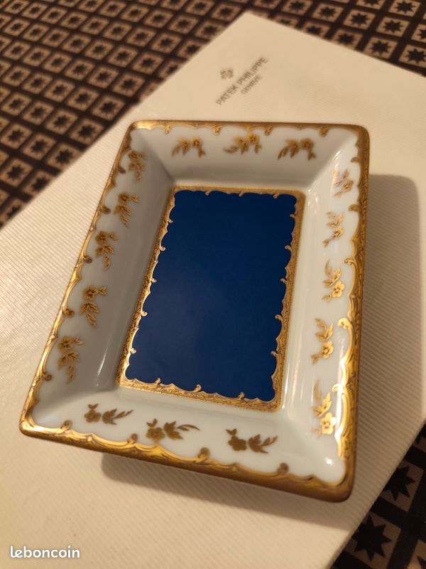 Assiette Décorative Patek Philippe En Porcelaine De Limoges (2008) - Bleue - Occasion - 19,5x15,5 Cm