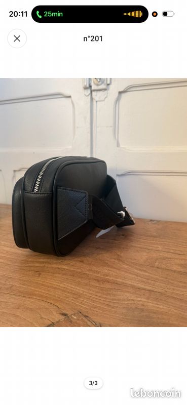 Valentino sac-banane (image 2)