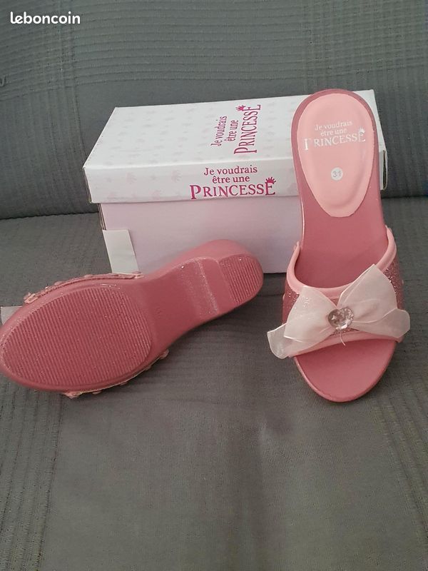 Fille Sandales Elegant Ete à Talons Hauts Chaussures de Princesse avec Perle et Nœudes Confortable Élégant Sandales d'Été à Bout Fermé adaptées aux activités Quotidiennes Occasions Formelles
