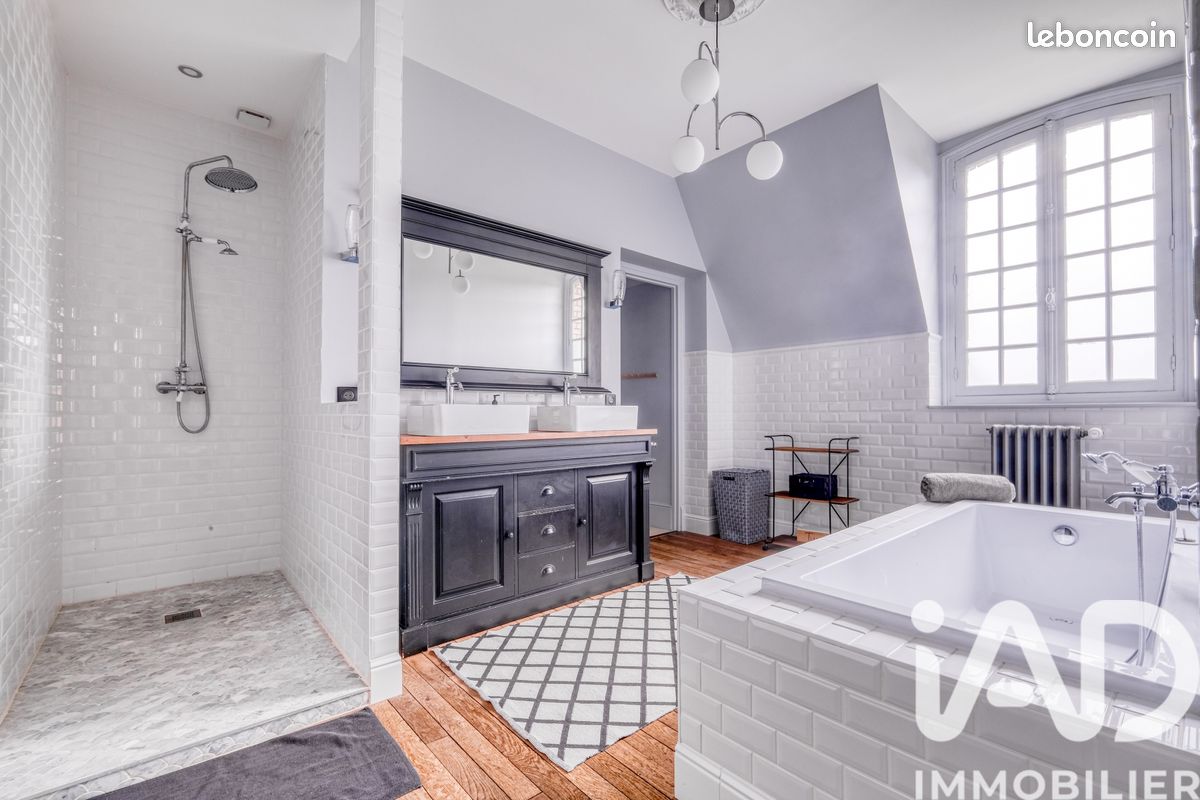 Maison 8 pièces 245 m² (image 11)