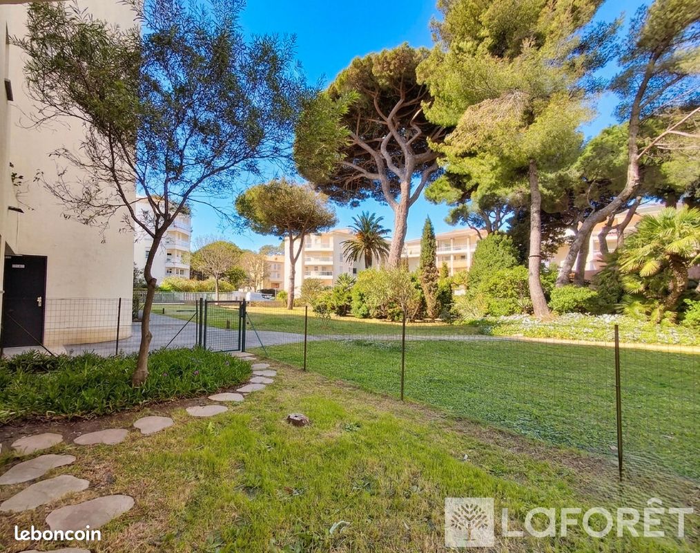 Appartement 3 pièces 72 m² · à Hyères · 72 m² · 599 900 €