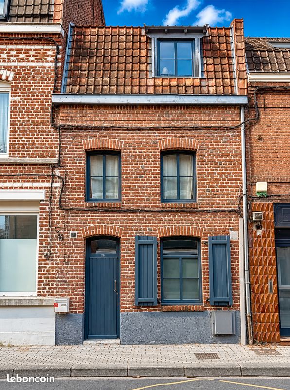 Maison 5 pièces 90 m² · à Wambrechies · 90 m² · 295 000 €