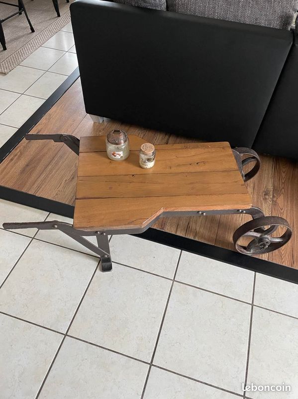 Table basse industrielle (image 2)
