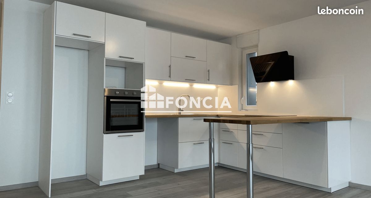 Appartement 4 pièces 98 m² · à Oberhausbergen · 98 m² · 1 658 €/mois