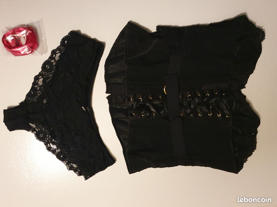 Corset Baroque ajustable avec ruban rose ou noir (image 3)