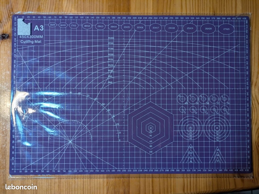 Planche à découper rotative (image 1)