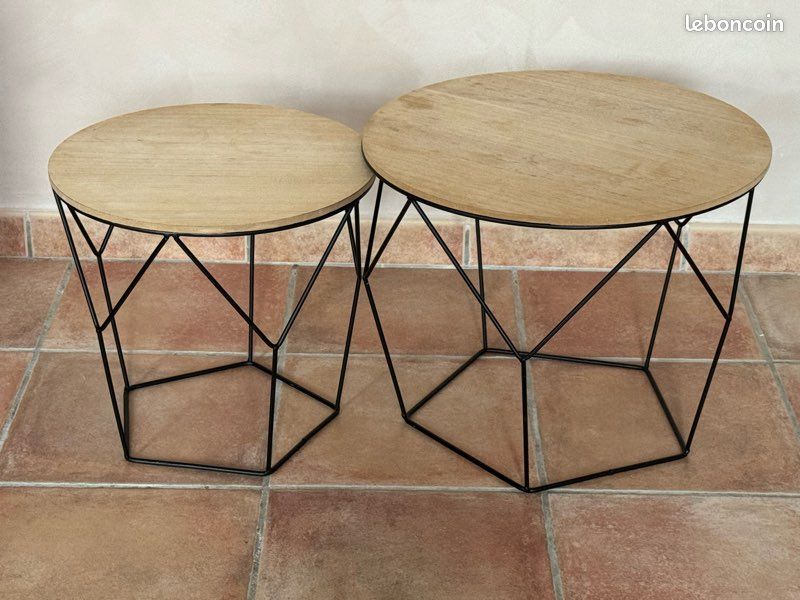 Deux petites tables basses (image 5)