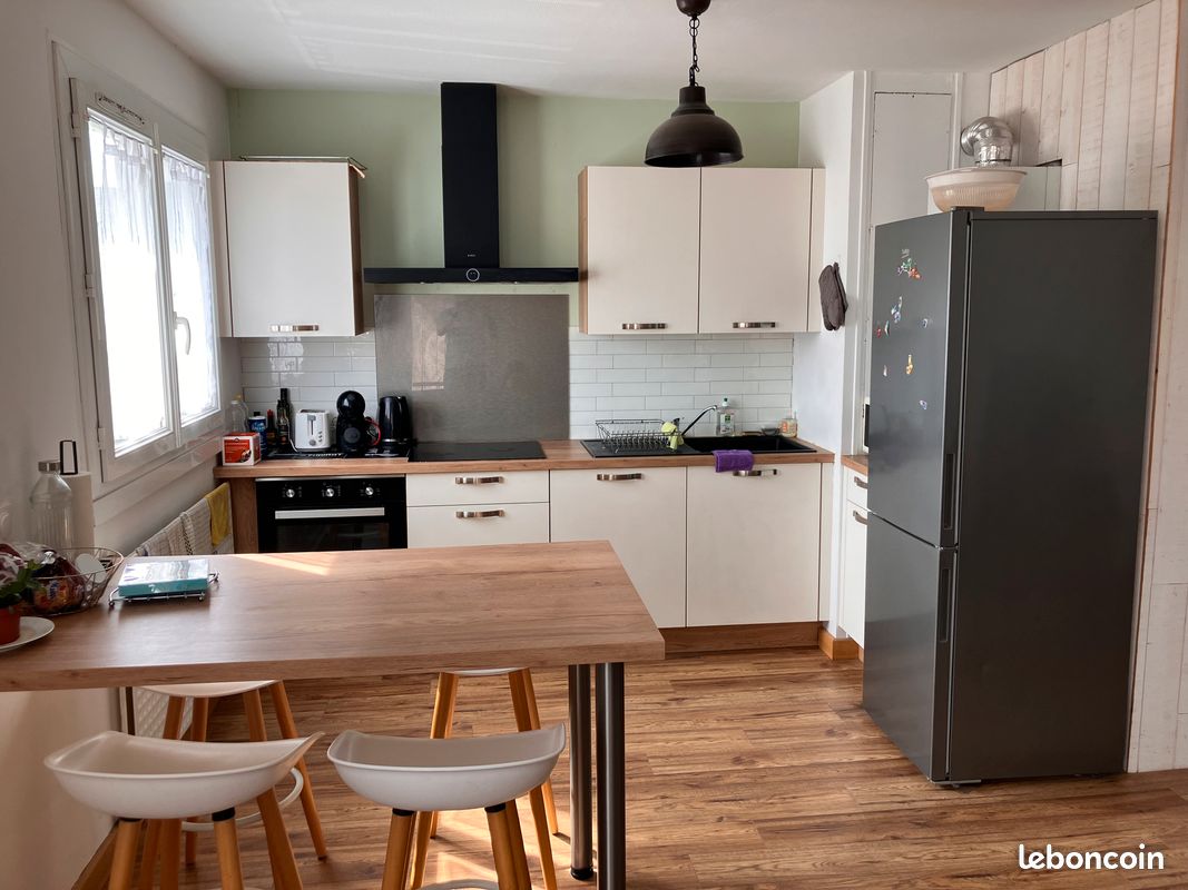 Appartement 4 pièces 82 m² · à Limoges · 82 m² · 800 €
