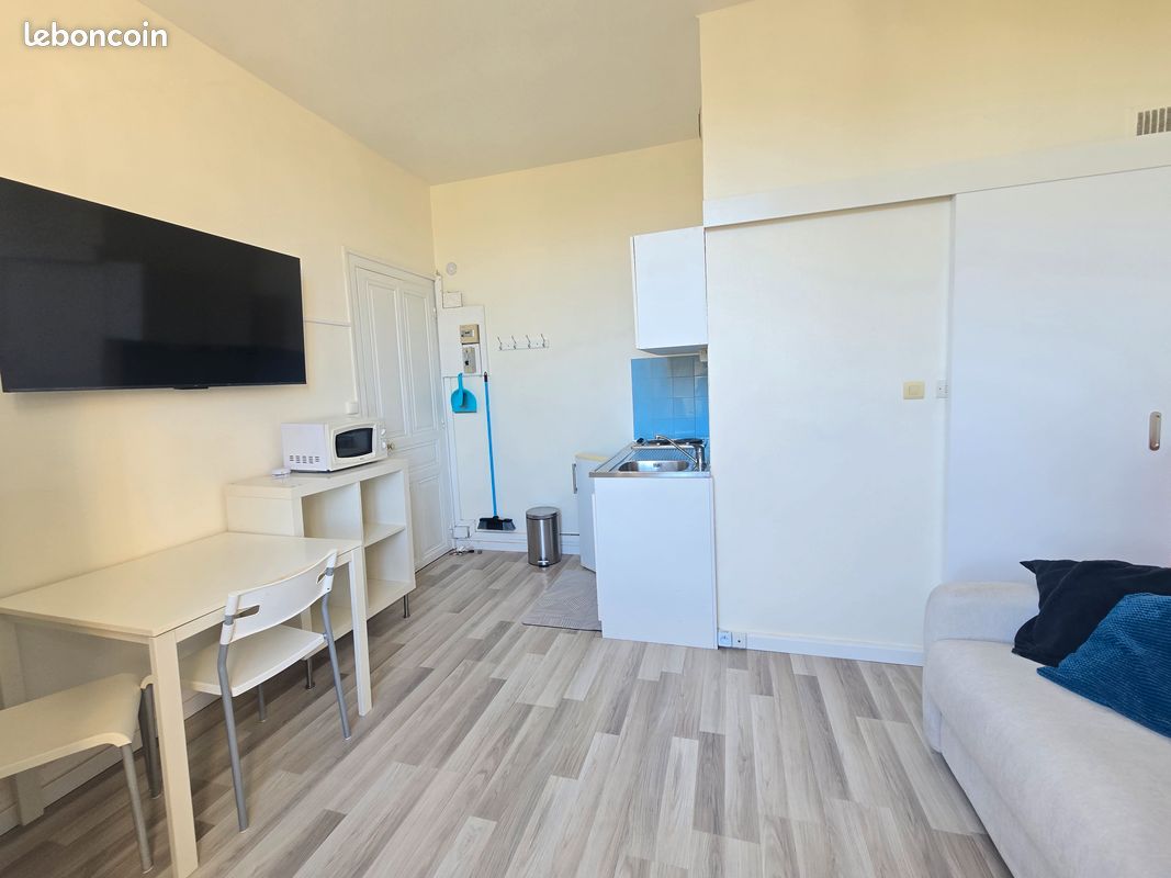 Appartement 1 pièce 14 m² · à Niort · 14 m² · 390 €/mois